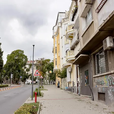 Apartment Lovely 1bd Atelier With Location Varna